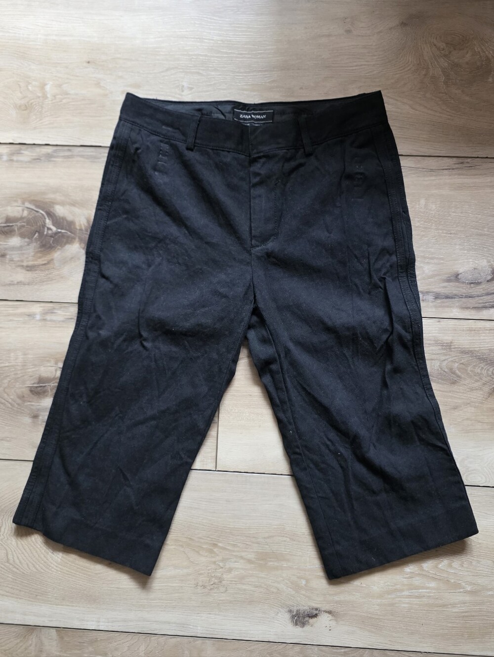 Zara Black Cropped Dress Pants